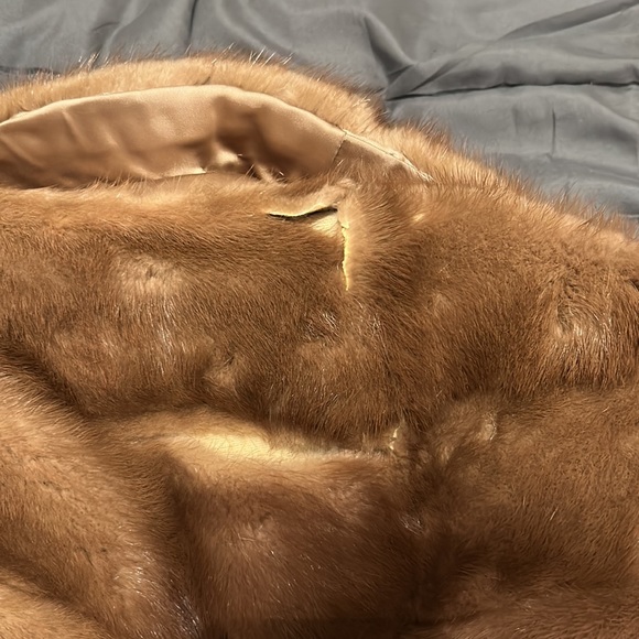Vintage 1950s Mink Fur Stole from Macy’s Little Shop - Picture 8 of 8